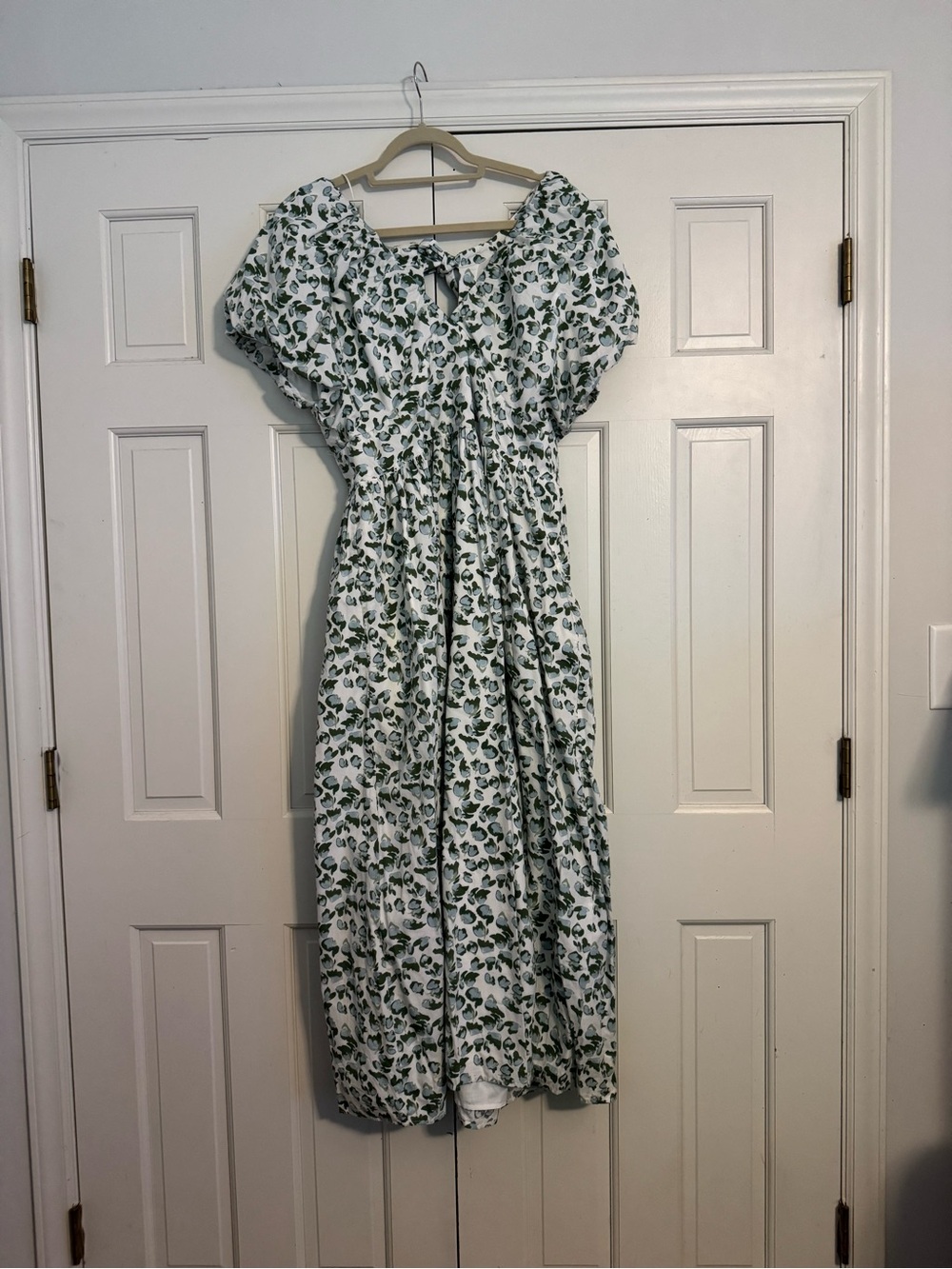 crown & ivy White Maxi Dress with Green Leaf Print